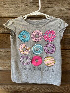 okie dokie Gray Donut Graphic Tee size 4